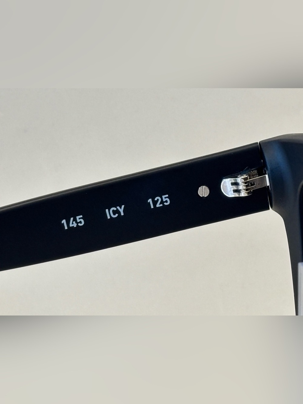 Quay Australia Black Square Sunglasses with Gradient Lenses - Picture 6 of 8